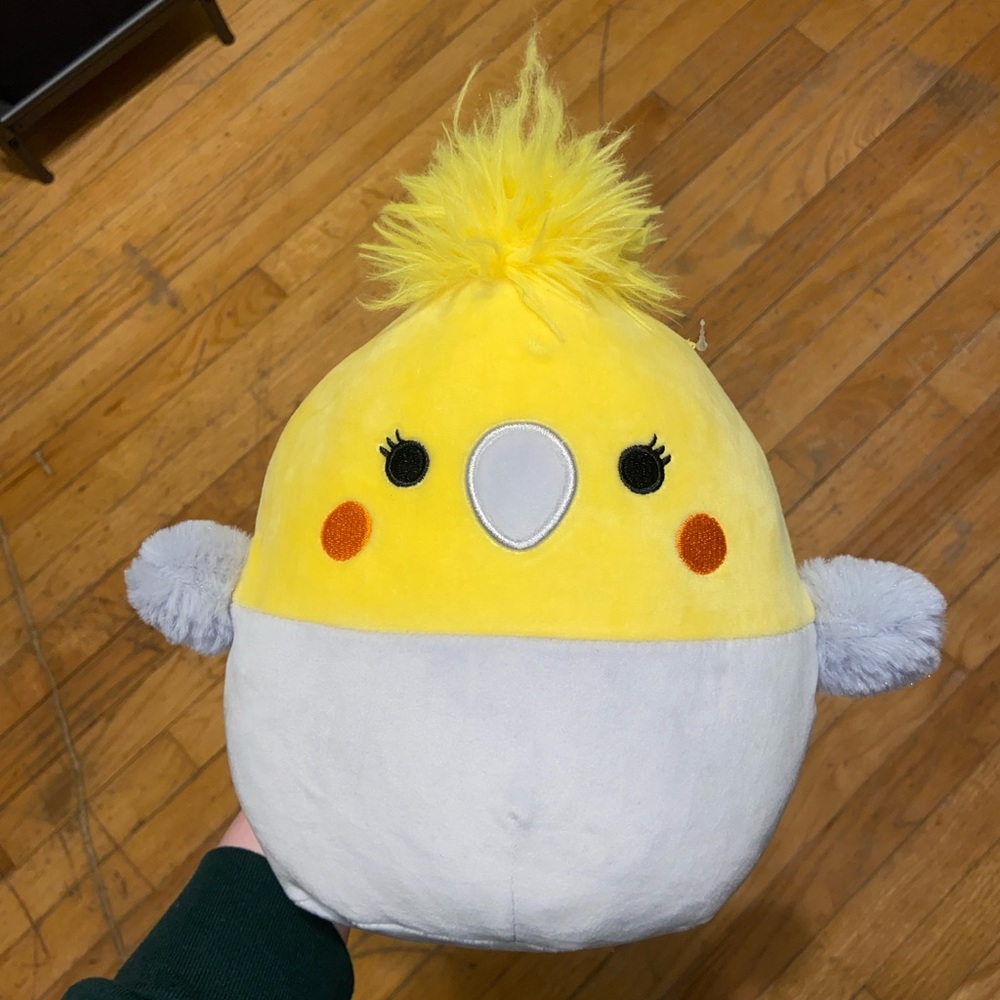 Charlize the Cockatiel 8’’ NWT - Squishmallows